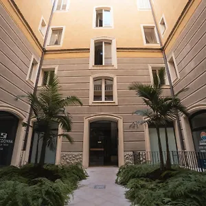 Apartment Davids Palazzo Tamborino